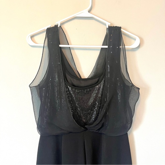 bloomingdale’s black elegant sleeveless tight-fitted dress with sheer & sparkles - Picture 12 of 16
